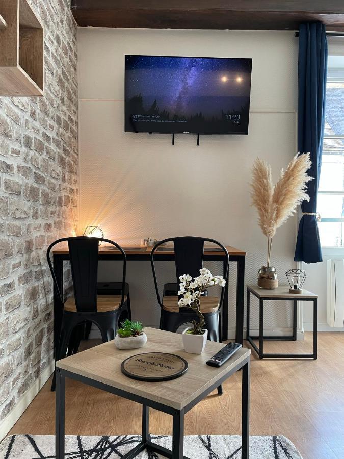 Cosy Studio - 50M Du Loing - Hyper-Centre موريه-سور-لوينغ المظهر الخارجي الصورة
